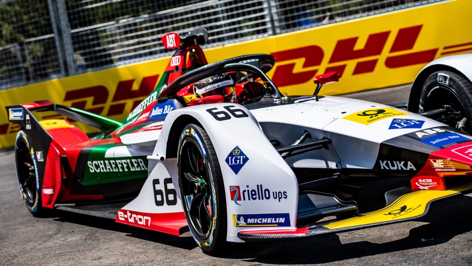 Abb Fia Formula E Dhl Driver Of The Day Award
